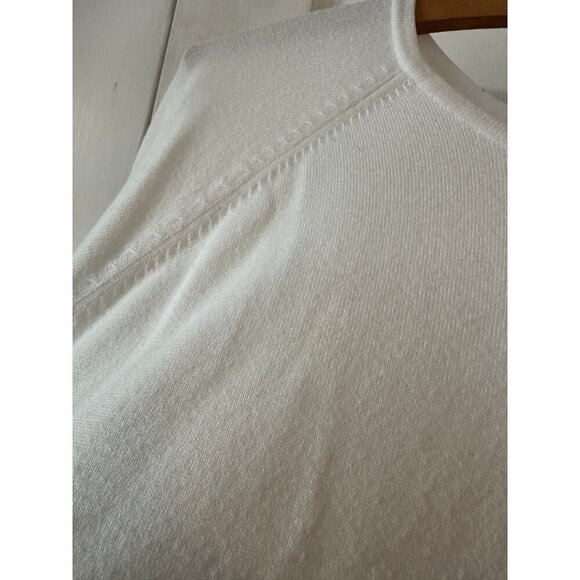 Calvin Klein women’s size medium white sweat sweater - Picture 7 of 10